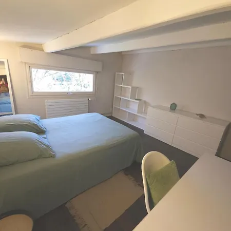 Maison Proche Commerce, 20 Min Du Futuroscope Prázdninový dům Vouillé